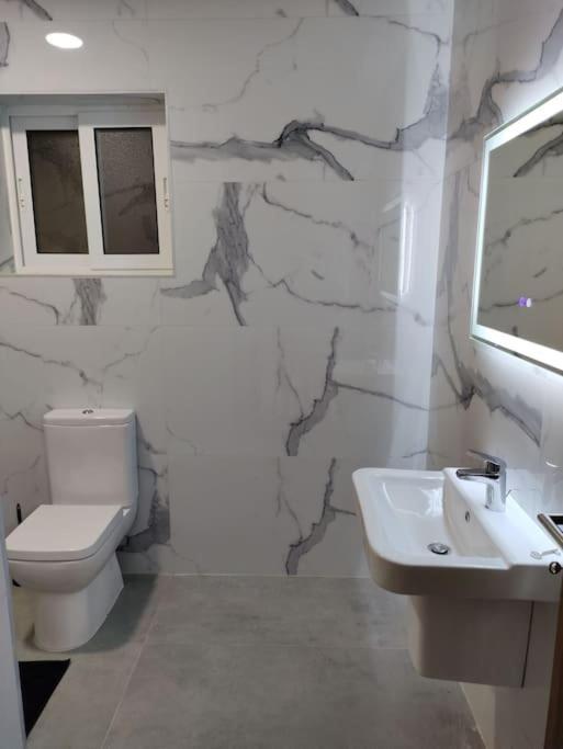 Modern Maisonette In Qawra *
