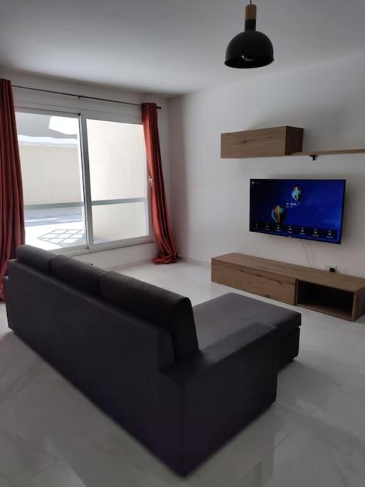 Modern Maisonette In Qawra *